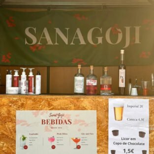 Stand de produtos SanaGoji em evento gastronómico